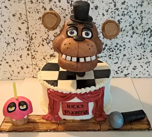 five nights at Freddys cake - Cake by Pink Ann's Cakes - CakesDecor
