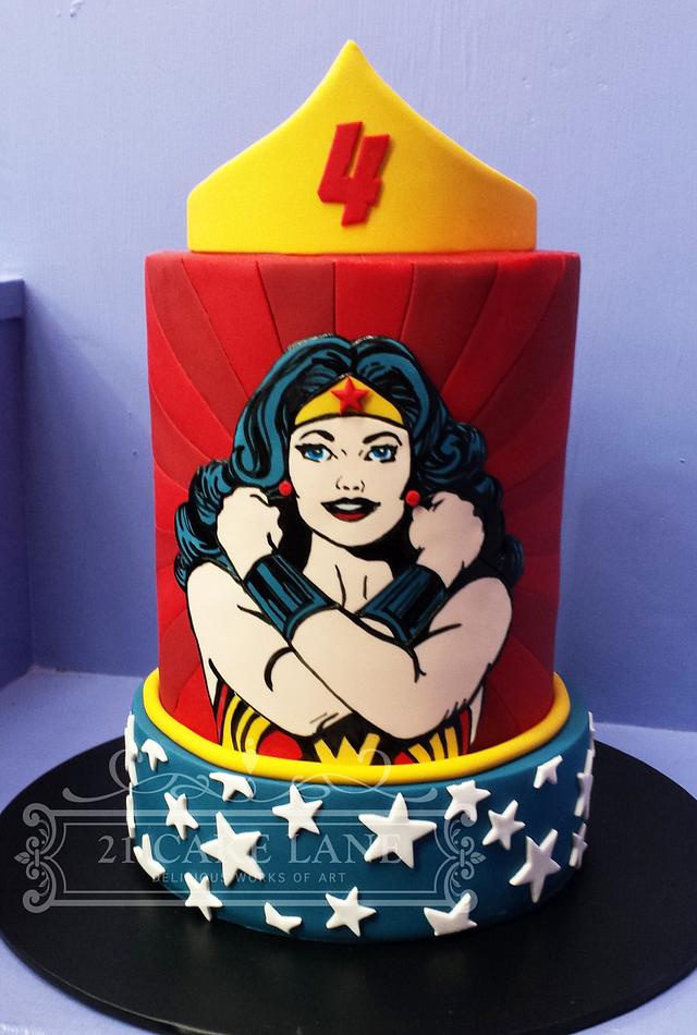 Wonder Woman Decorated Cake By 21 Cake Lane Cakesdecor