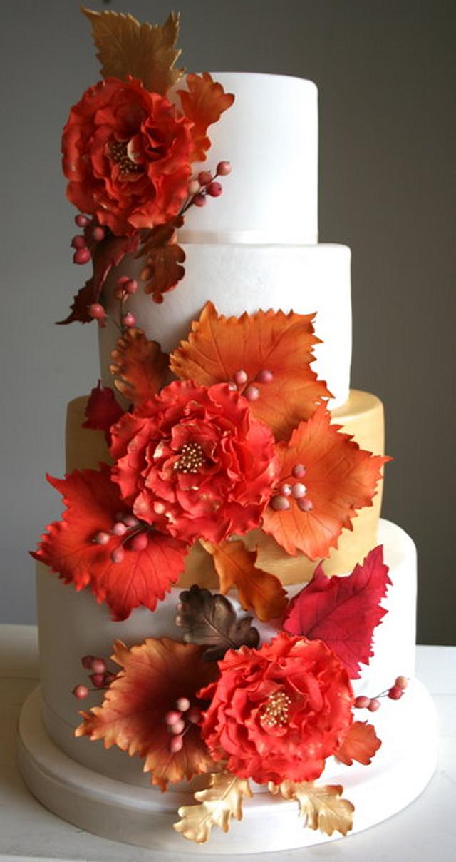 Autumn Leaves Wedding Cake