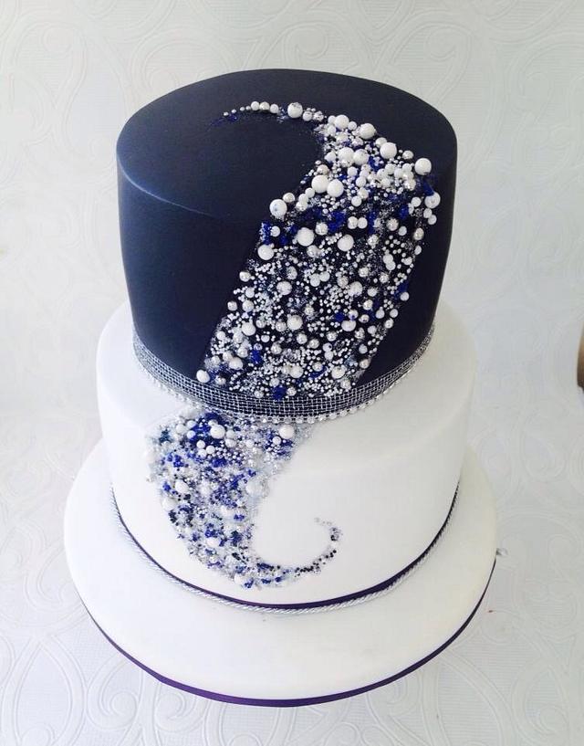 Beaded cake - Decorated Cake by Missyclairescakes - CakesDecor