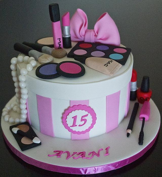 Girl loves make- up - Decorated Cake by Partymatecakes - CakesDecor