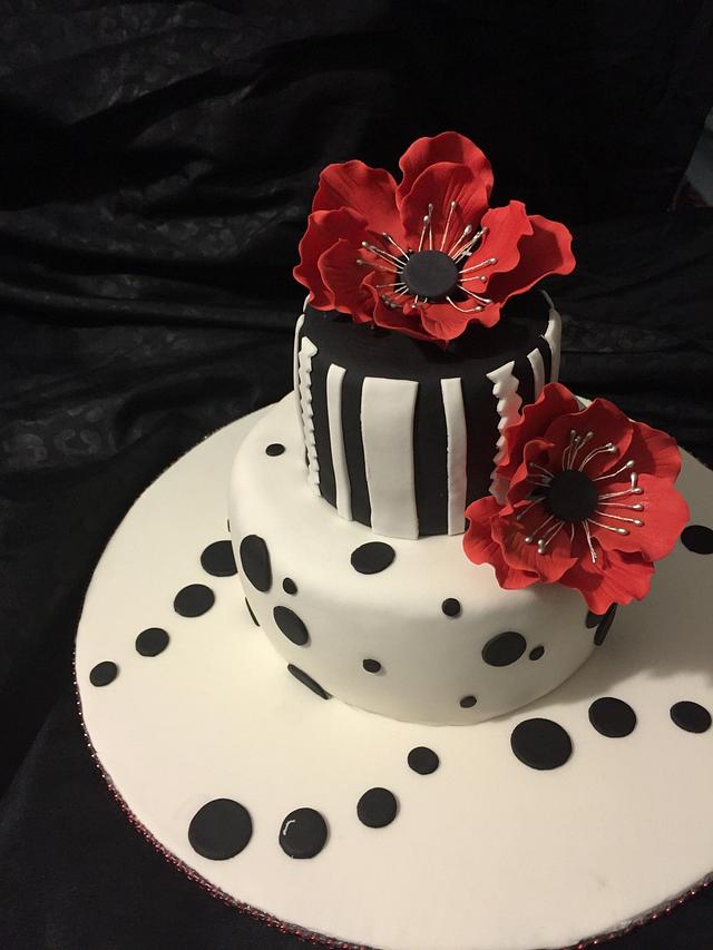 Anemone Flower Cake Decorated Cake By Millie Cakesdecor 