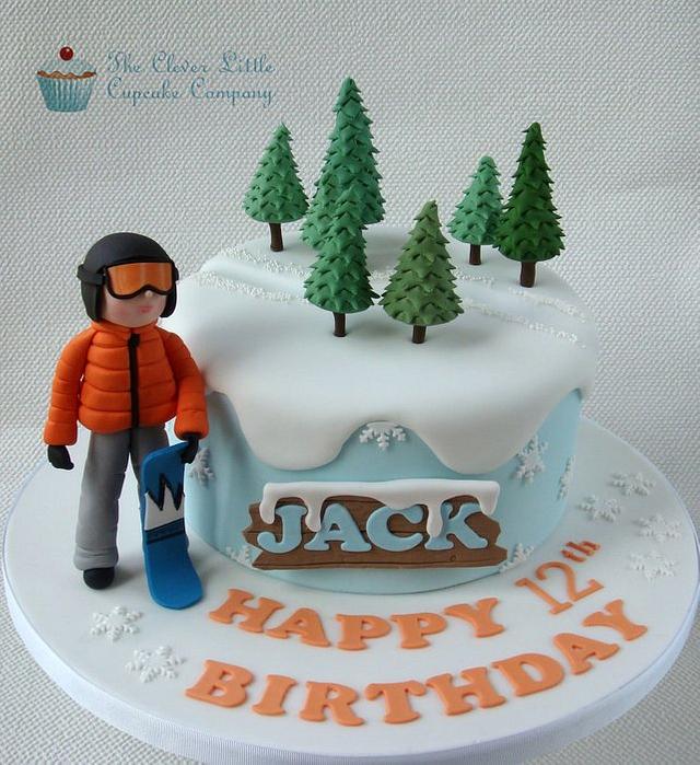 Snowboarding Cake - Decorated Cake by Amanda’s Little - CakesDecor