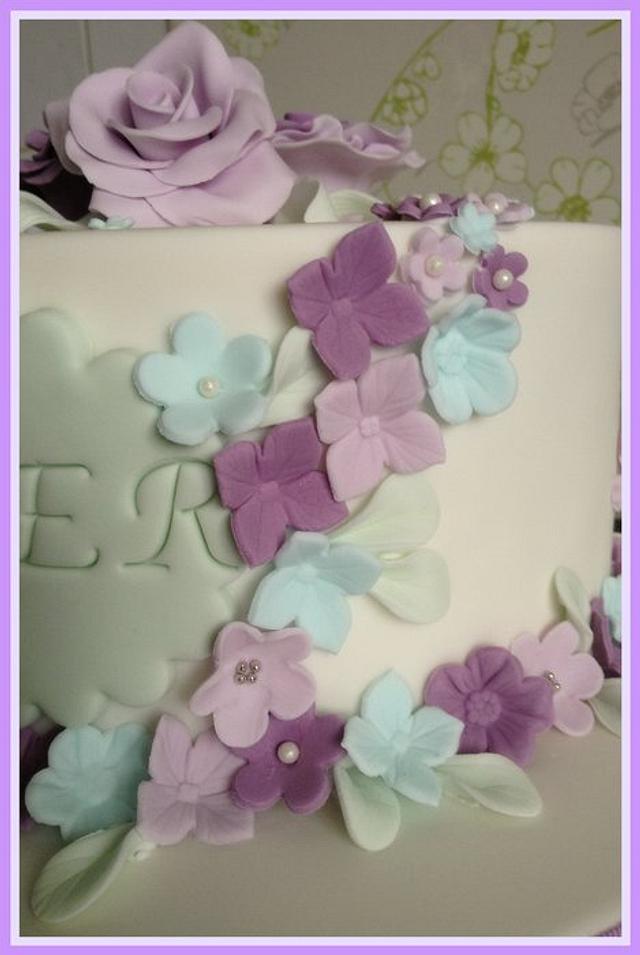 Lovely Lilac Birthday Cake - Cake by Cheryll - CakesDecor