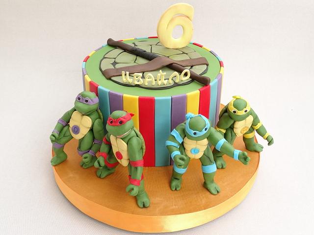 Teenage Mutant Ninja Turtles - Decorated Cake by Diana - CakesDecor