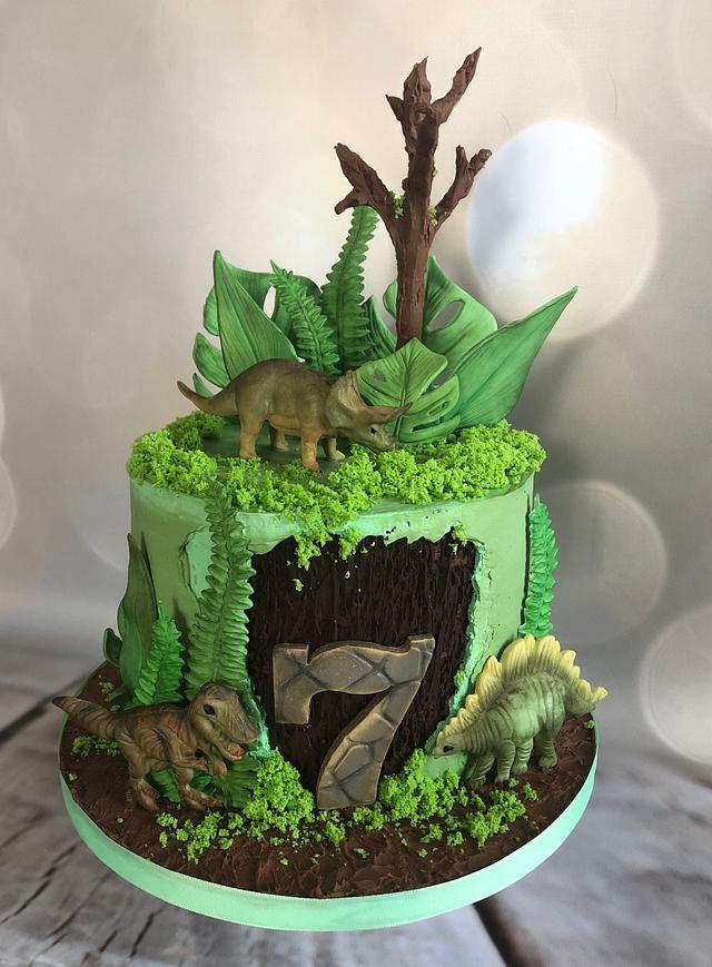 Dino cake - Cake by Renatiny dorty - CakesDecor