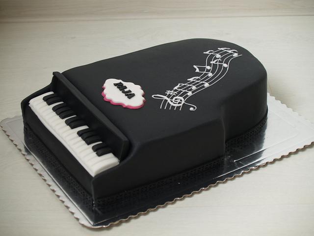 Black Piano Cake By Katarinak Cakesdecor