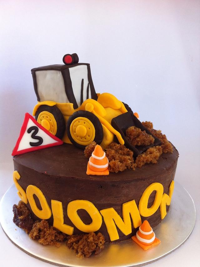 Digger cake - Decorated Cake by ThreeBearsCakery - CakesDecor