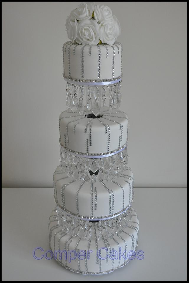  Wedding Cake With Diamonds