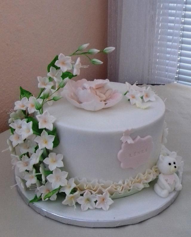 Christening cake - Decorated Cake by Aliena - CakesDecor