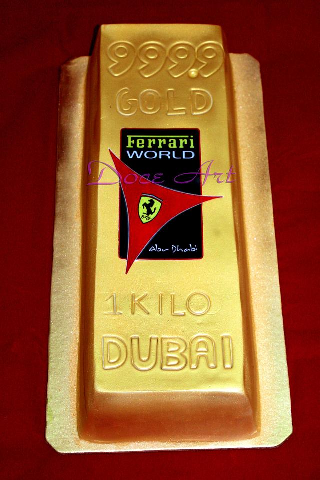 Gold Bar cake - Decorated Cake by Magda Martins - Doce - CakesDecor