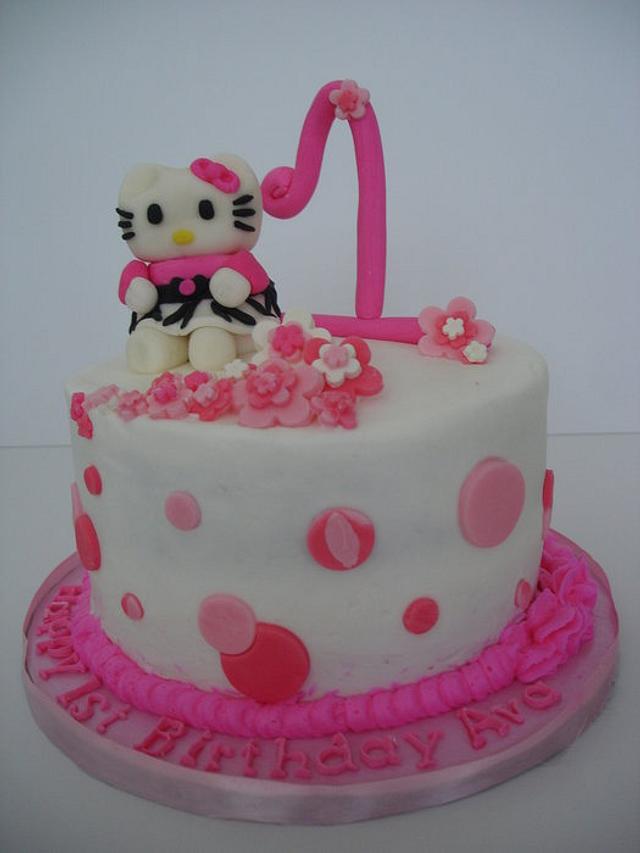 Hello Kitty smash cake - Decorated Cake by jenmac75 - CakesDecor