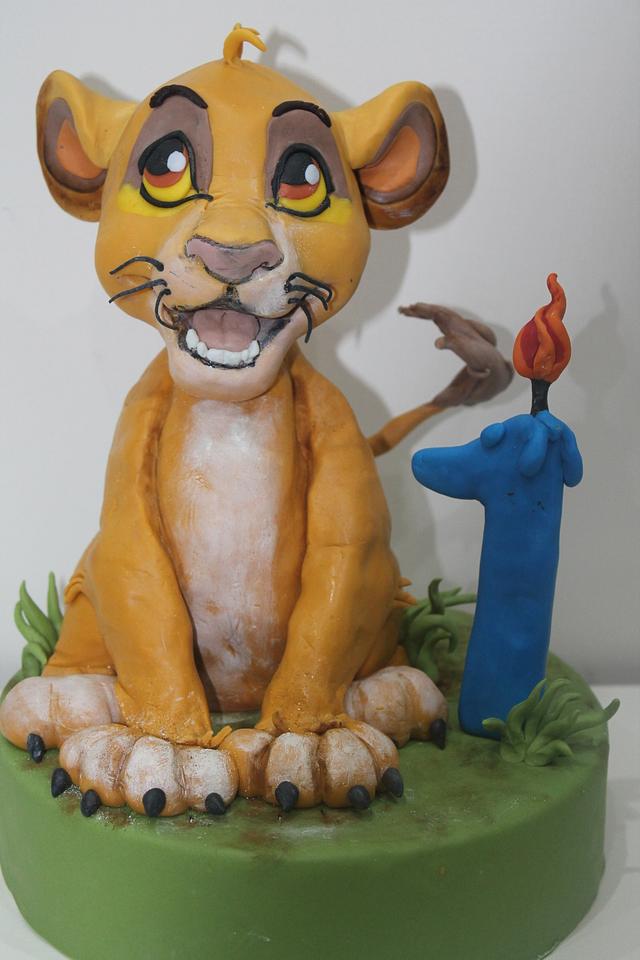 my sweetest king lion, 30 cm high - Decorated Cake by - CakesDecor