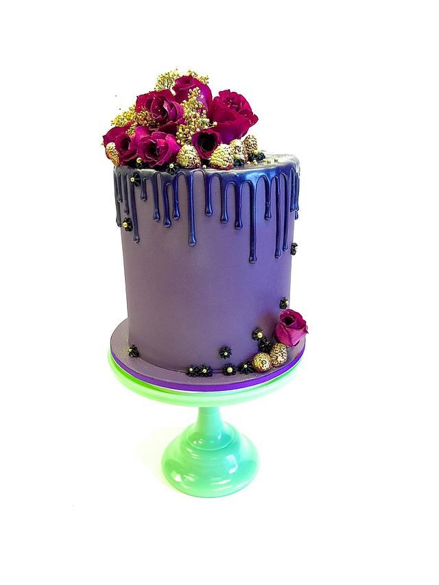 Drippy Icing Decorated Cake by Sweet Love & Cake CakesDecor