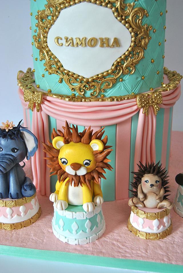 Pastel carousel cake