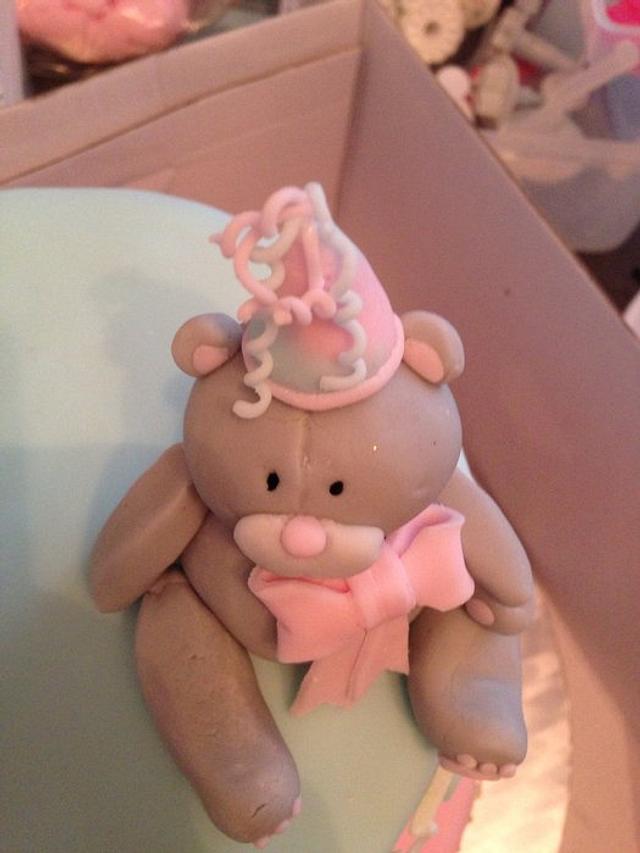 Joint 1st birthday cake - Cake by Toots Sweet - CakesDecor