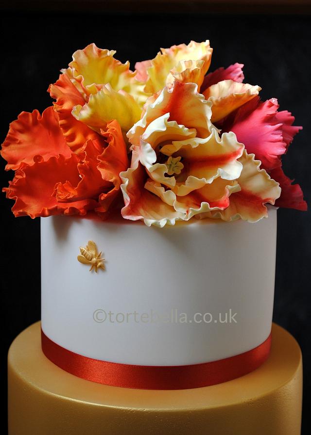 Parrot Tulips Cake By Tortebella Cakesdecor