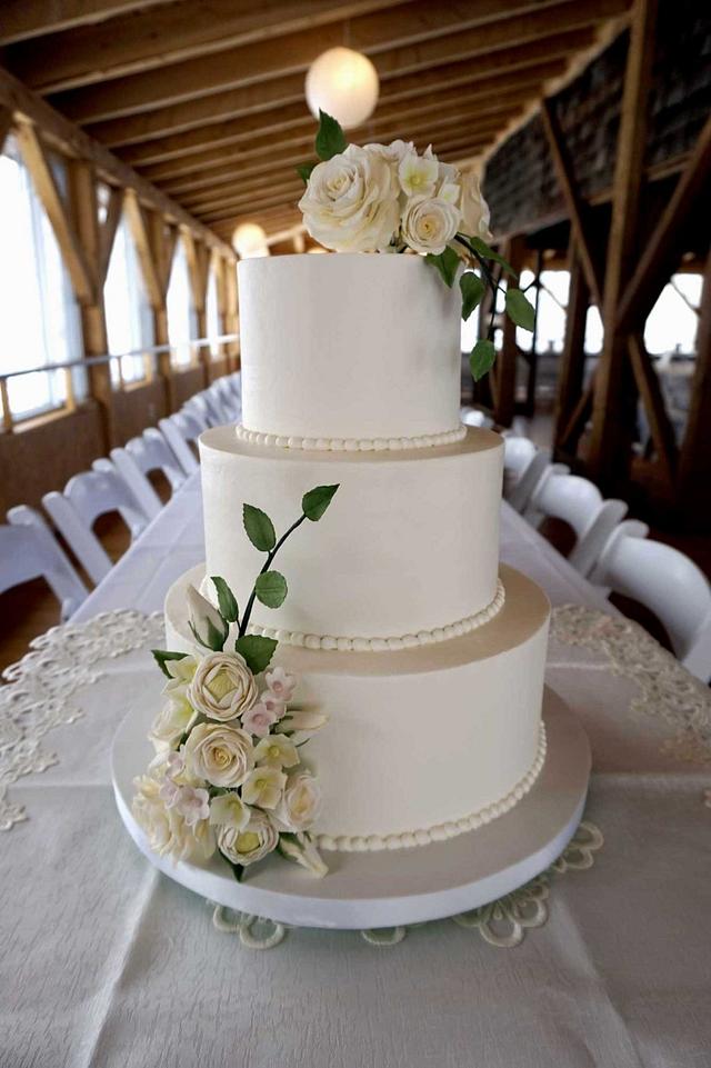 Elegant Wedding Cake - Decorated Cake by Custom Cakes by - CakesDecor