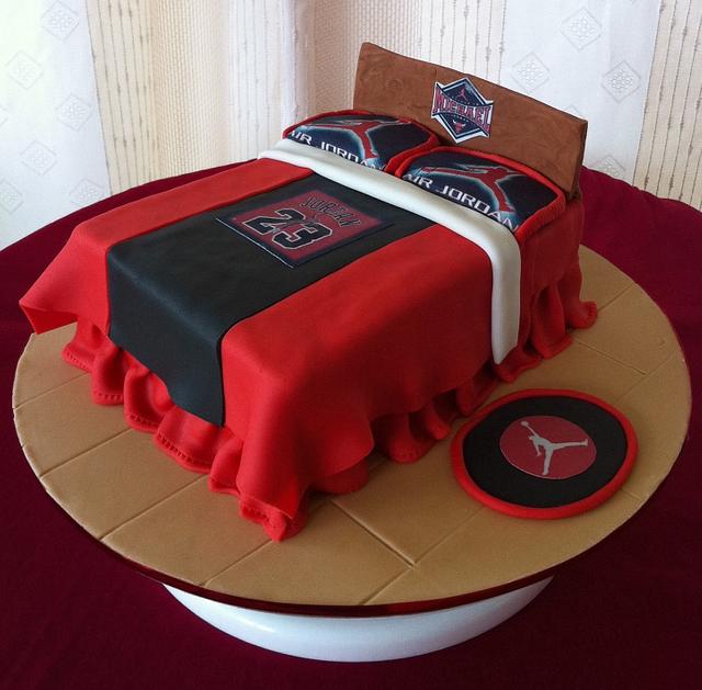 Bed Cake Decorated Cake by Jing14 CakesDecor