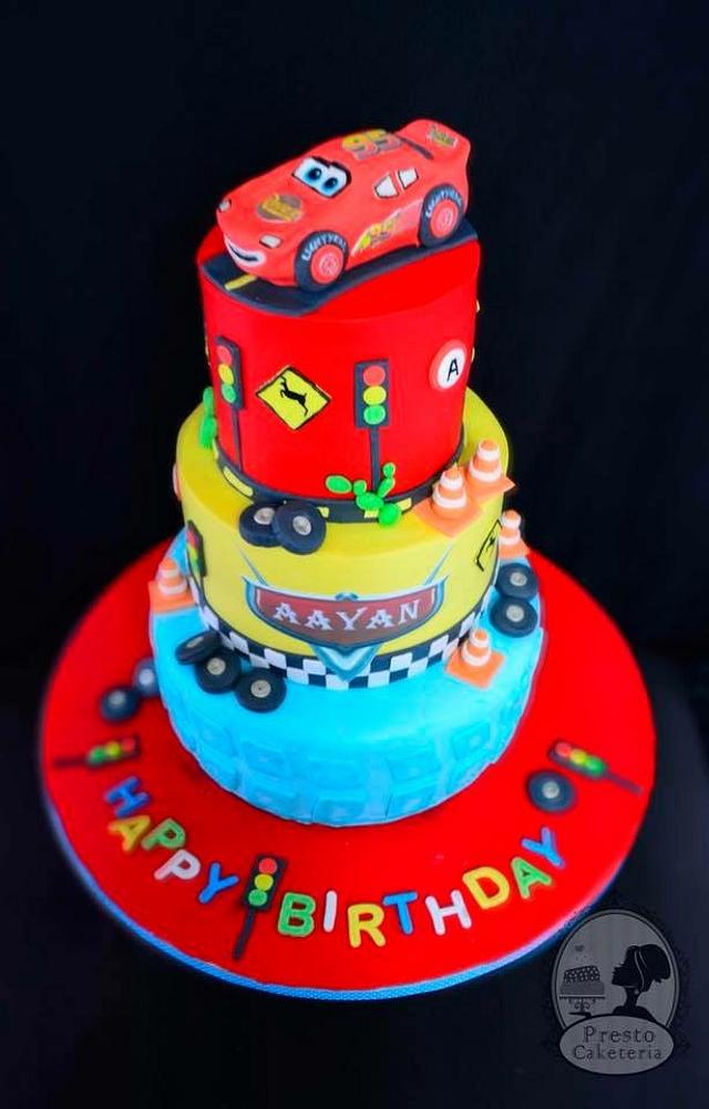 Cars themed cake - Cake by Aarthi - CakesDecor