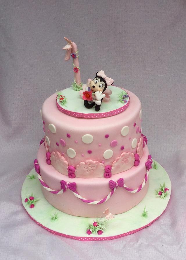 Farrah's first birthday - Decorated Cake by Goreti - CakesDecor