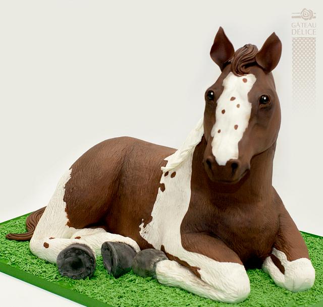 Horse Decorated Cake by MarieJosée CakesDecor