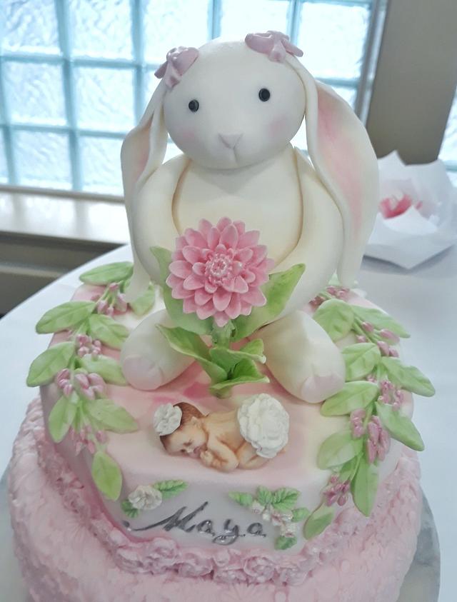 Bunny Cake - Decorated Cake by Lea's Sugar Flowers - CakesDecor