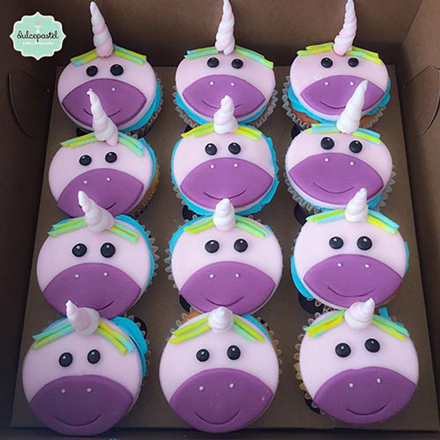 Cupcakes Unicornio Medellin - Decorated Cake by - CakesDecor