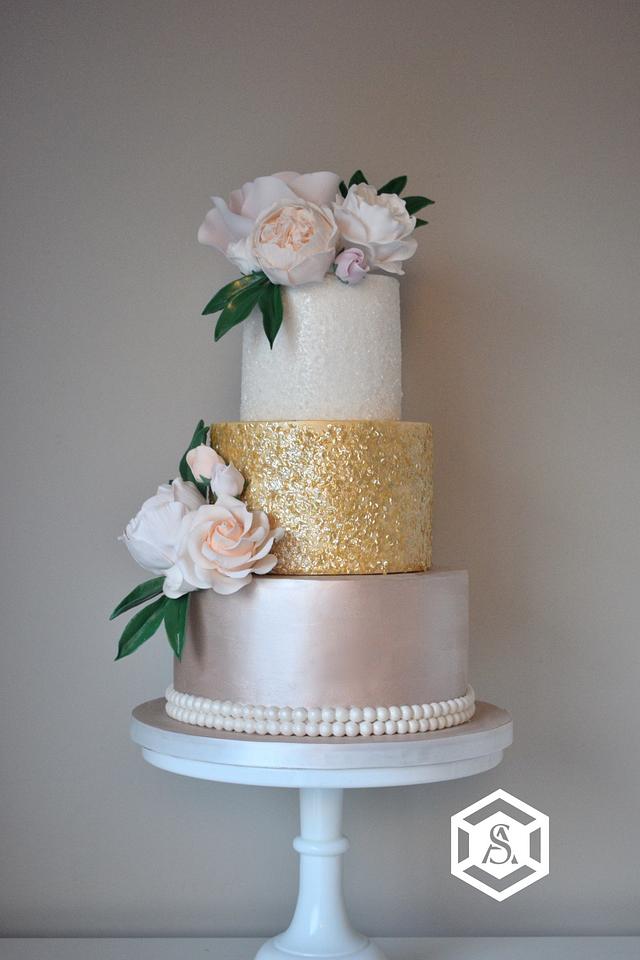 Floral Wedding Cake - Decorated Cake by Sweet Alchemy - CakesDecor