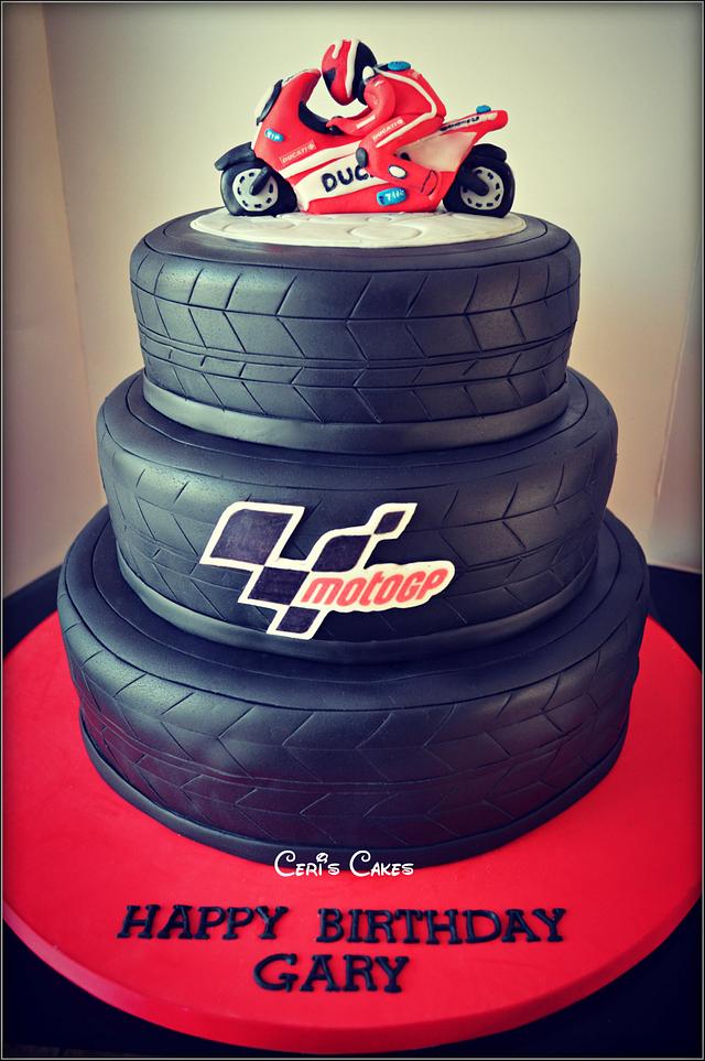 Moto GP cake