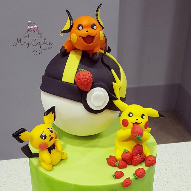 Pokemons who loves strawberry - Cake by Hopechan - CakesDecor