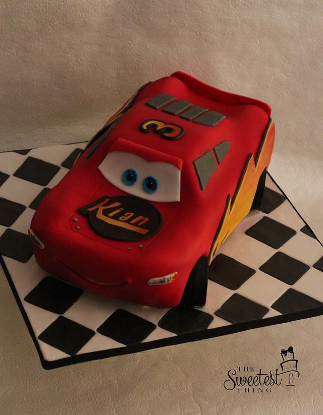 Lightning McQueen Cake - Cake by The Sweetest Thing - CakesDecor