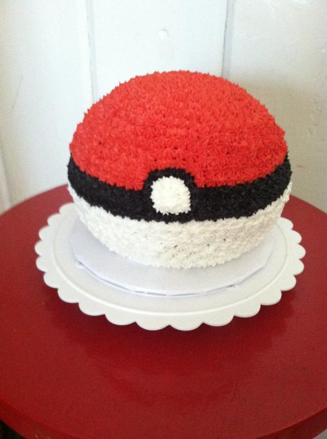 Pokeball Pokemon Cake - Decorated Cake by Gemma Harrison - CakesDecor