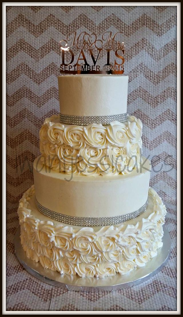 Shimmery sparkly wedding - Decorated Cake by Jessica - CakesDecor