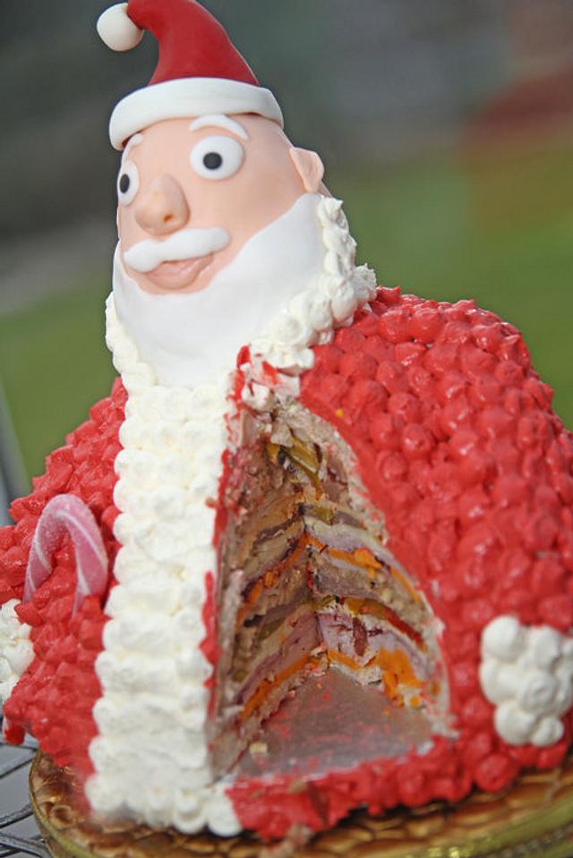 Surprise Santa Cake: A Meal in One! 