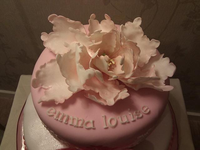 peony and two tone stencil cake