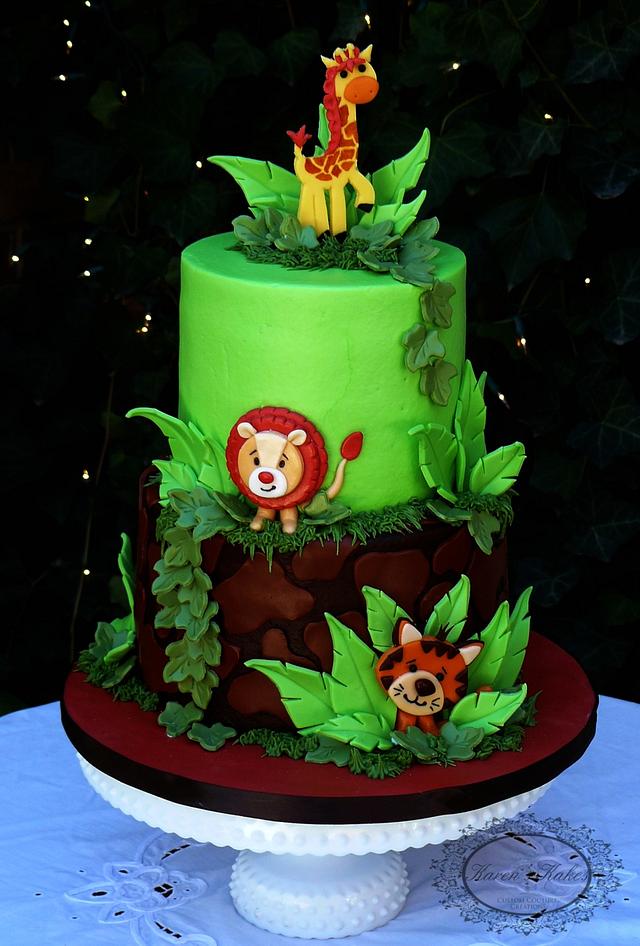 Safari Animals - Decorated Cake by Karens Kakes - CakesDecor