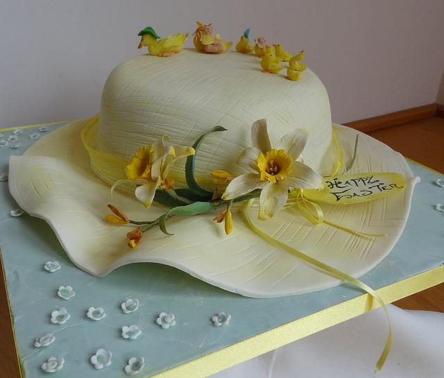 Easter Bonnet cakes - (no link- old file pic of mine) | Easter bonnet,  Easter, Cake