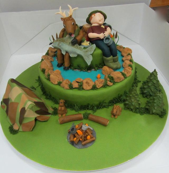 Whose hunting Who? - Decorated Cake by Canoodle Cake - CakesDecor