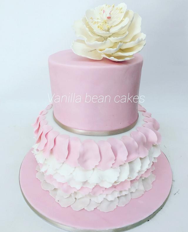 Peony cake - Decorated Cake by Vanilla bean cakes Cyprus - CakesDecor