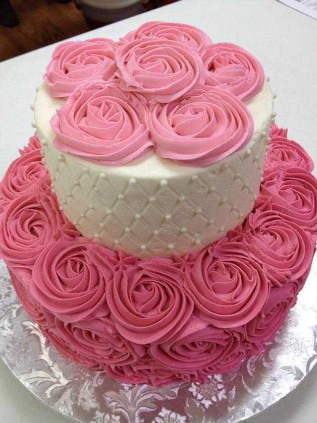 Quilting & Roses Cake - Cake by The Ruffled Crumb - CakesDecor