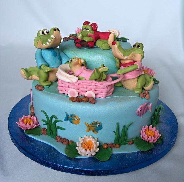 Crocodile family - Cake by Zuzana Bezakova - CakesDecor