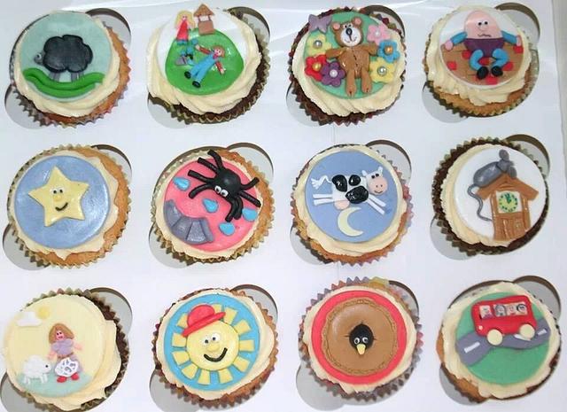 Nursery rhyme cupcakes - Decorated Cake by My Fair Cakes - CakesDecor