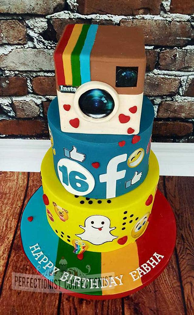 Eabha - Social Media 16th Birthday Cake - Decorated Cake - CakesDecor