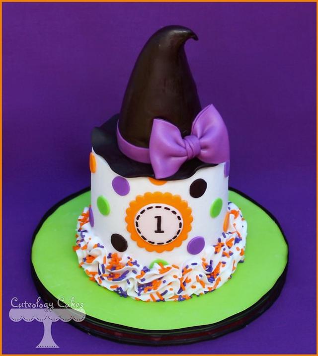 Girly Halloween Cake + Smash Cake