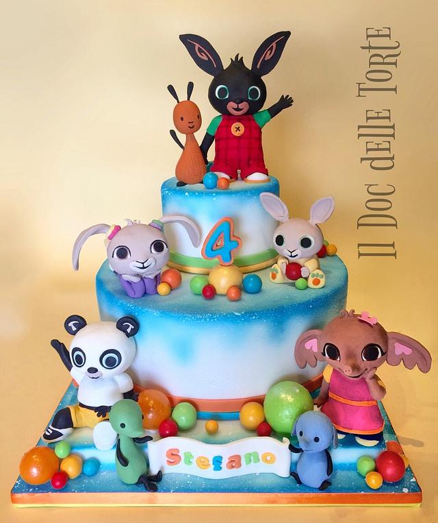 Print A Smile - Bing and friends cake topper for Roscoe's first birthday!  Totally in love with all the colours 😍 #bingcaketopper #bing  #bingandfriends #cake #bingcake #cakedecorating #cakesofinstagram #artist  #birthdaycake #birthday #birthdayboy #