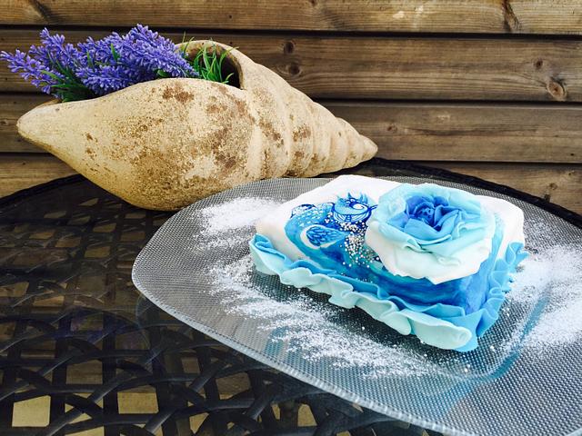 Blue Flower - Cake by Alexandra - CakesDecor