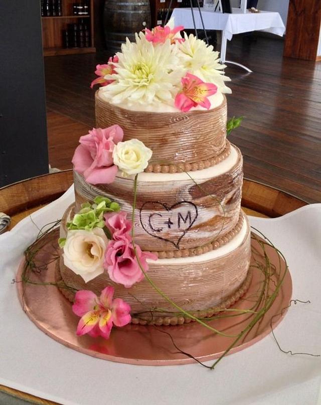 wood grain wedding cake - Cake by Fanciful Cakes - CakesDecor