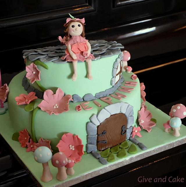 fairy house cake - Decorated Cake by giveandcake - CakesDecor