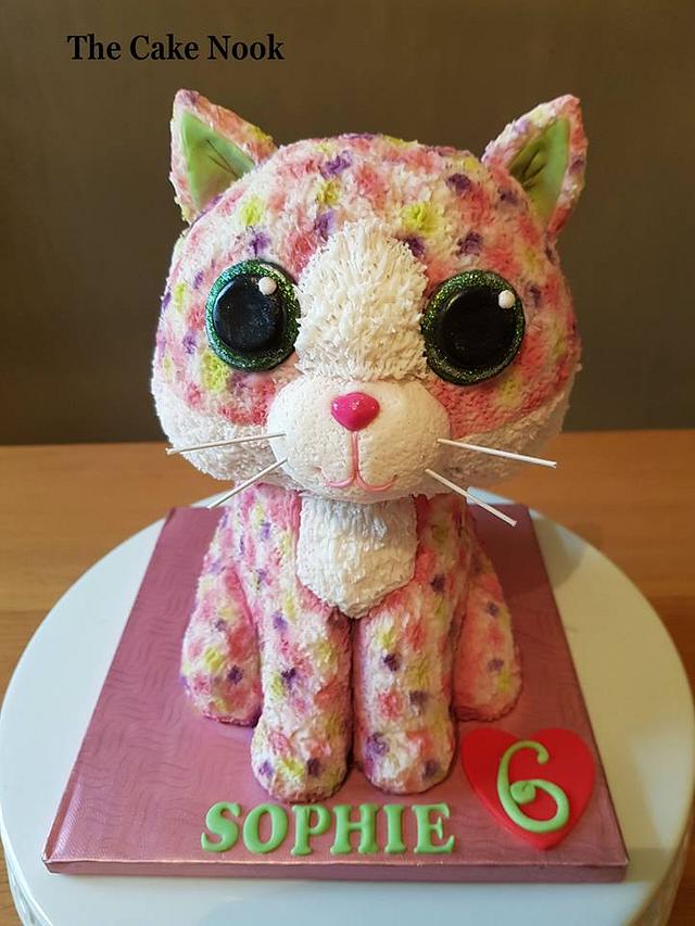 Beanie Boo Cake Cake by Zoe White CakesDecor